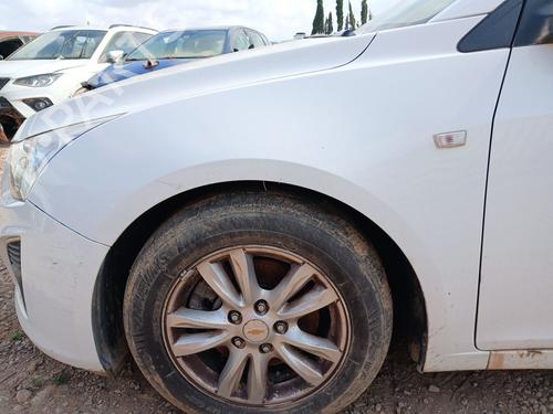 Used Left front fenders Left front fenders CHEVROLET CRUZE Hatchback (J305) [2010-2026] 36429809 36429809