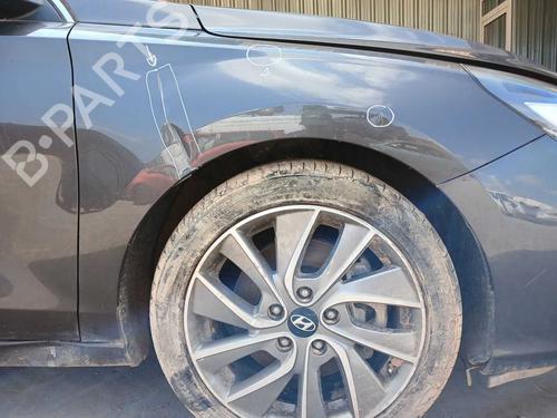 Used Right front fenders Right front fenders 37150625 37150625