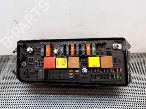 Used Fuse box Fuse box OPEL VECTRA C (Z02) [2002-2009] 3486584 3486584