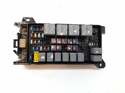 Used Fuse box Fuse box 6163283 6163283