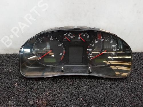 Used Instrument cluster Instrument cluster 10182589 10182589