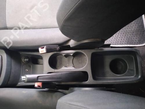 Used Middle console FORD FIESTA VI (CB1, CCN) 1.4 TDCi (70 hp) 11682793