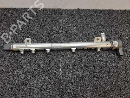 Used Injection rail Injection rail 4432537 4432537