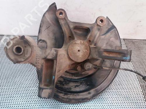 Left rear steering knuckle HYUNDAI ELANTRA III Saloon (XD) 2.0 CRDi | BP640035M27 
