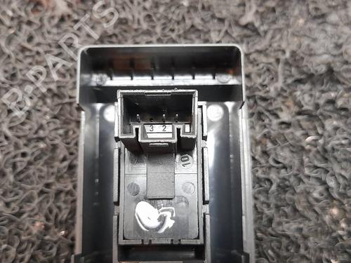 Right front window switch VW GOLF VI (5K1) | BP8388950I26 - Image 2