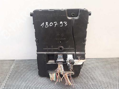 Used Fuse box Fuse box 3119787 3119787