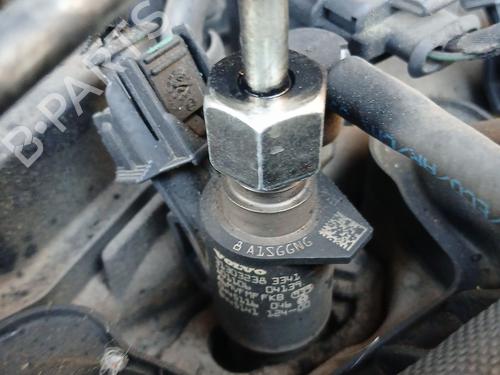 injector-volvo-xc60-i-suv-156-2008-2009-2010-2011-2012-2013-2014-2015-2016-2017-2018-36702529 main image