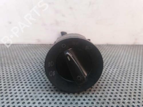 Used Headlight switch VW GOLF IV (1J1) 1.9 TDI (110 hp) 1910021