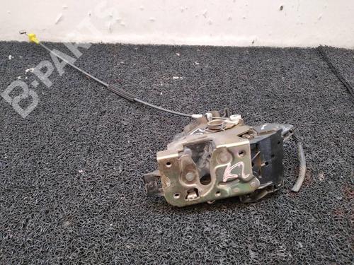 front-left-lock-ford-focus-i-daw-dbw-18-tdci-2s4aa21813cb-1998-1999-2000-2001-2002-2003-2004-2005-2006-2007-2008-2009-10917928 main image