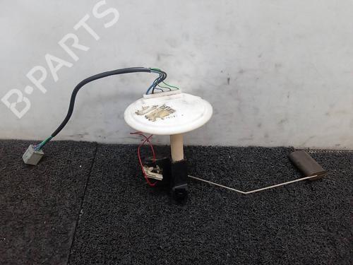Used Fuel pump Fuel pump 7351944 7351944