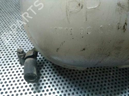 Expansion tank NISSAN SERENA (C23) 2.3 D | BP2128524C120 