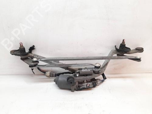 front-wiper-motor-toyota-auris-_e15_-2006-2007-2008-2009-2010-2011-2012-9208018 main image