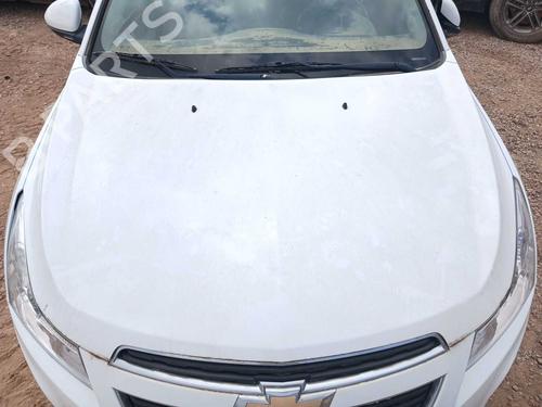 hood-chevrolet-cruze-hatchback-j305-2010-36429803 main image