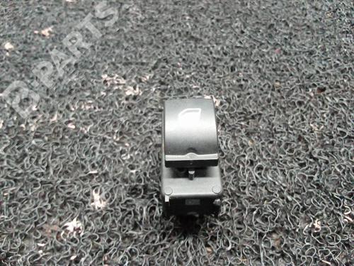 right-front-window-switch-citroen-berlingo-multispace-b9-16-bluehdi-100-2008-9237069 main image