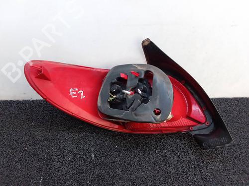 Right taillight PEUGEOT 206+ (2L_, 2M_) 1.1 | BP9107438C35 