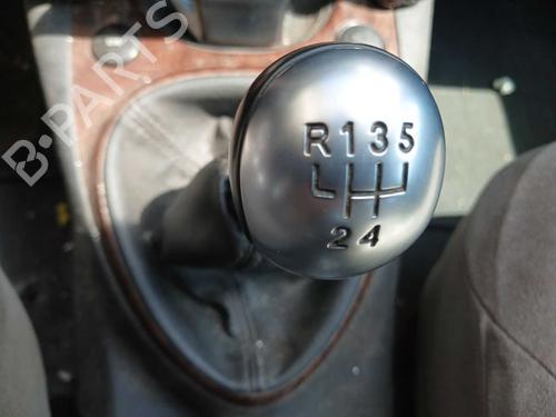 Fuse box CITROËN C5 I Break (DE_) 2.0 HDi (DERHZB, DERHZE) | BP37192675E1 - Image 9