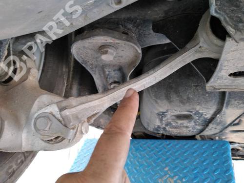 Used Left rear suspension arm Left rear suspension arm JAGUAR XE (X760) 2.0 D (180 hp) 8050888 8050888