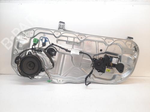 Raammechaniek rechts voor VOLVO C30 (533) 2.0 D (136 hp) 9411953