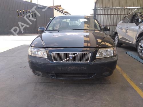 Used Parts VOLVO S80 I (184)  2.4  1738072