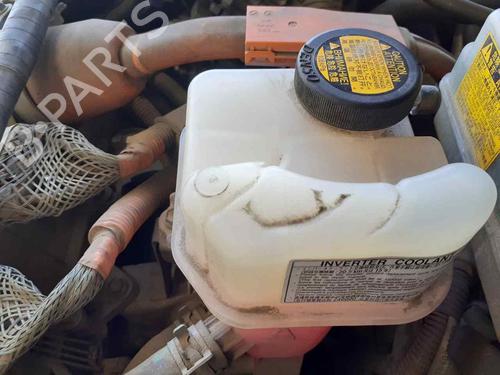 Expansion tank TOYOTA AURIS (_E18_) 1.8 Hybrid (ZWE186_, ZWE186R) | BP23400055C120 