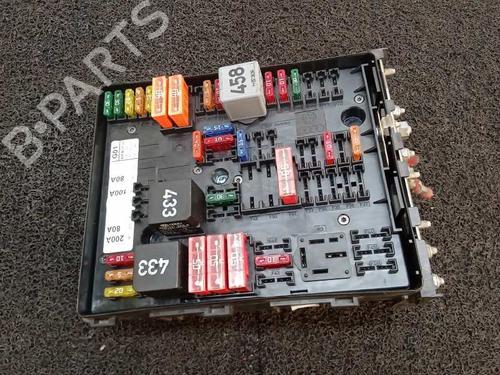 Used Fuse box Fuse box 6531324 6531324