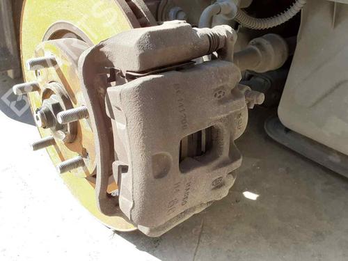 Used Right front brake caliper KIA CARENS IV [2013-2026]  30532137