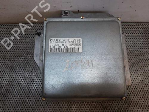 Used Engine control unit (ECU) Engine control unit (ECU) MERCEDES-BENZ E-CLASS (W210) [1995-2003] 5827882 5827882