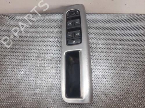 Used Left front window switch Left front window switch VOLVO V50 (545) [2003-2012] 1358094 1358094