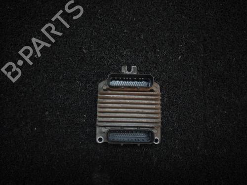 Calculateur moteur (ecu) OPEL ASTRA G Hatchback (T98) 1.6 (F08, F48) (75 hp) 10319561