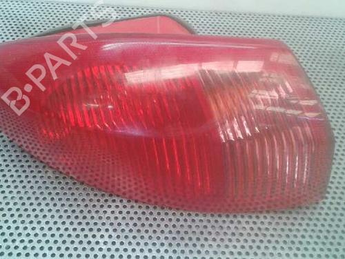 Used Left taillight Left taillight ALFA ROMEO 147 (937_) 1.6 16V T.SPARK (937.AXA1A, 937.AXB1A, 937.BXB1A) (120 hp) 113204 113204