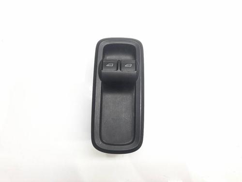 Used Left front window switch Left front window switch 15836543 15836543