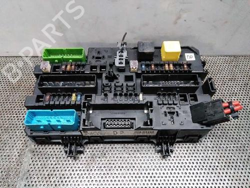 Used Fuse box Fuse box 1859446 1859446