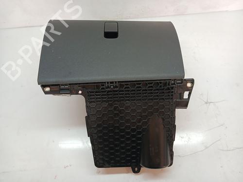 Used Glove box Glove box 17681380 17681380