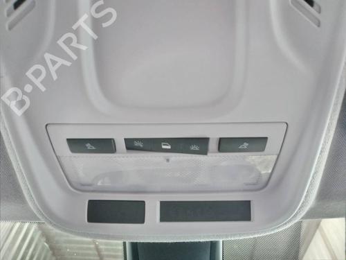 Used Interior roof light OPEL CROSSLAND X / CROSSLAND (P17, P2QO) 1.2 (75) (110 hp) 13876548