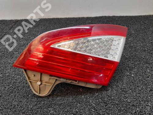 Used Right tailgate light Right tailgate light FORD MONDEO IV Saloon (BA7) 2.0 TDCi (140 hp) 8644723 8644723