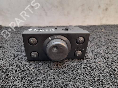 Used Headlight switch Headlight switch OPEL MERIVA A MPV (X03) 1.7 CDTI (E75) (125 hp) 7169045 7169045