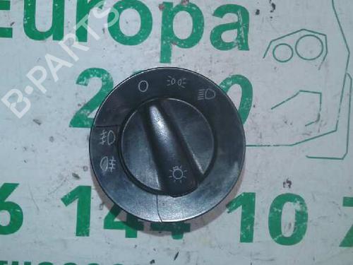 Used Headlight switch VW GOLF IV (1J1) 1.6 (100 hp) 1355607