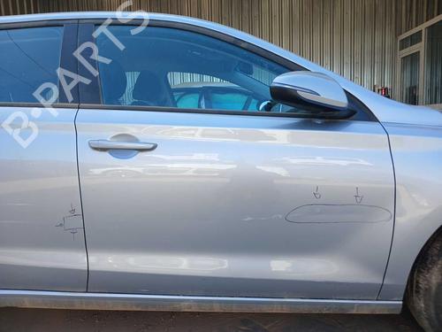 Used Right front door Right front door 37996994 37996994