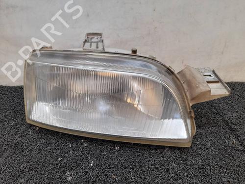 Used Right headlight FIAT PUNTO (176_) 75 1.2 (73 hp) 10539369