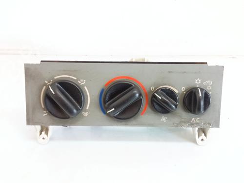 climate-control-renault-kangoo-kc01_-1997-36491228 main image