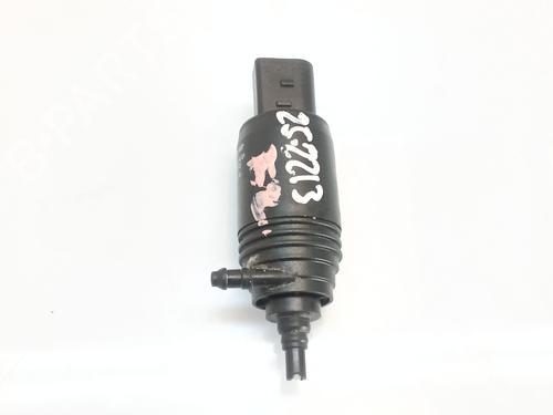 Sprinklervæskepumpe Sprinklervæskepumpe BMW 1 (E87) 118 d (143 hp) 34244020 34244020