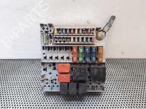 Used Fuse box Fuse box FIAT PANDA (169_) 1.2 (169.AXB11, 169.AXB1A) (60 hp) 2796830 2796830