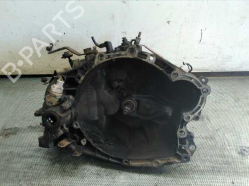 Used Gearbox CITROËN XSARA (N1) 1.9 D (70 hp) 686692