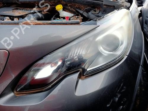 Used Left headlight PEUGEOT 2008 I (CU_) [2013-2026]  31983222