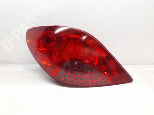Used Left taillight Left taillight 23096142 23096142