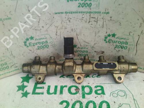Used Injection rail Injection rail 1592551 1592551