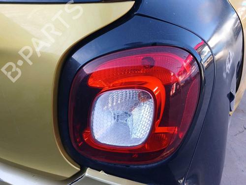 right-taillight-smart-forfour-hatchback-453-2014-40072255 main image
