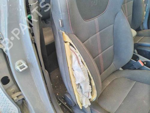 Right front seat HYUNDAI i30 (PDE, PD, PDEN) | BP22555315C16 - Image 2