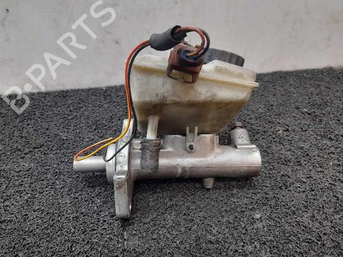 Used Brake master cylinder Brake master cylinder 2562923 2562923