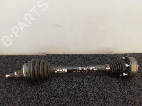 Used Left front driveshaft VW GOLF IV (1J1) 1.4 16V (75 hp) 1019139